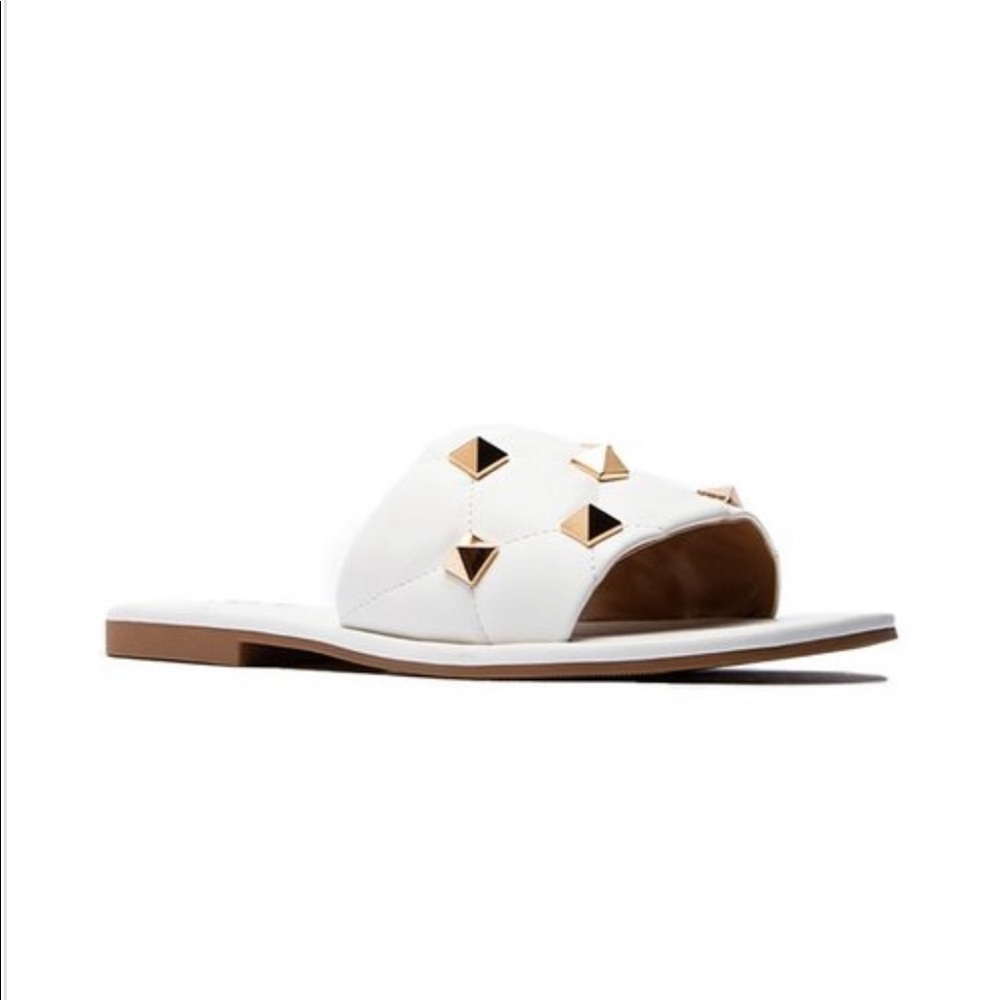 Brans new cute sandals